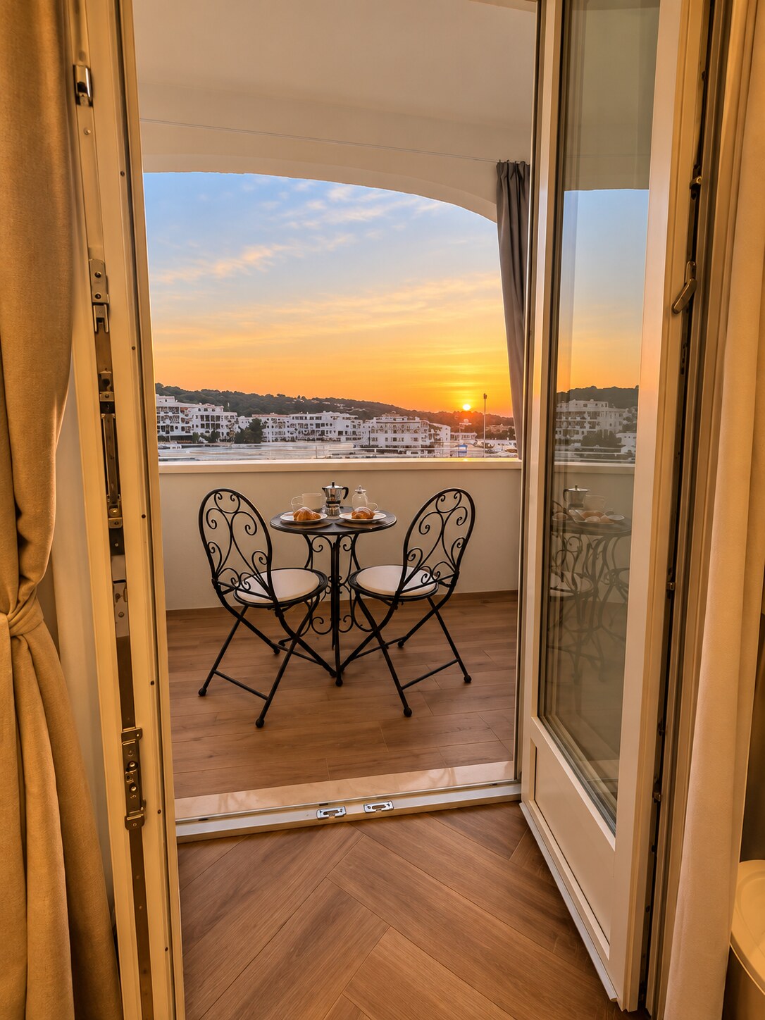Balcone di Casa Sole al tramonto